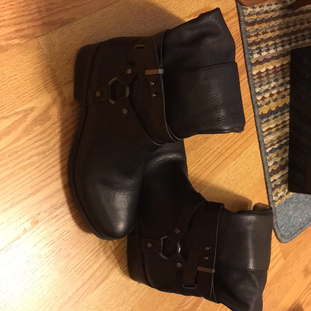 Bcbgeneration Boots - image 6